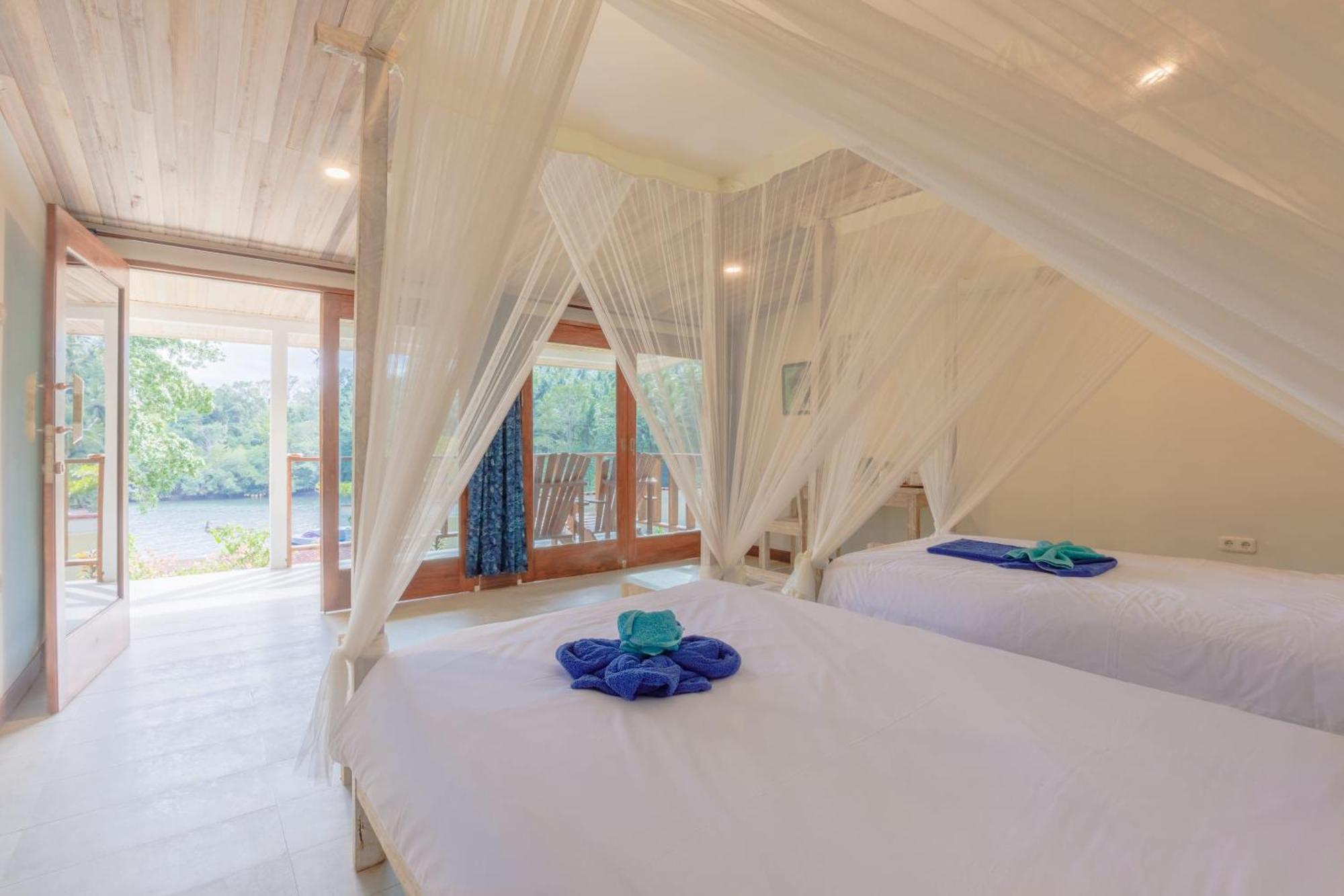 Thalassa Dive Resort Lembeh Airtembaga Exterior foto
